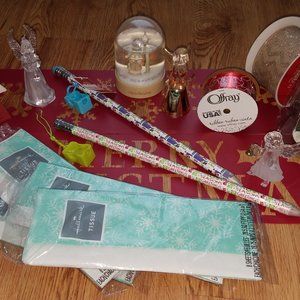 CHRISTMAS LOT BUNDLE 16 Items